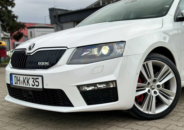 Skoda Octavia cena 59900 przebieg: 220000, rok produkcji 2014 z Pisz małe 137